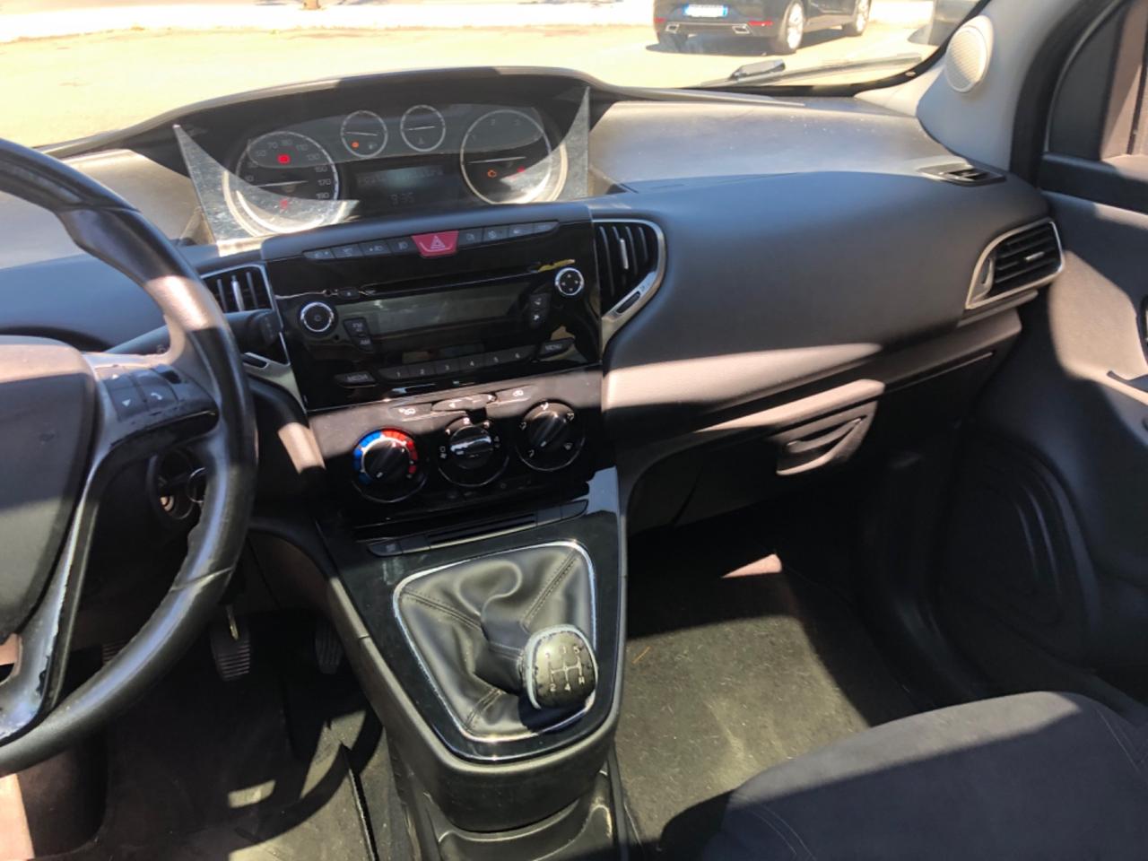 Lancia Ypsilon 1.3 MJT 16V 95 CV 5 porte S&S Platinum
