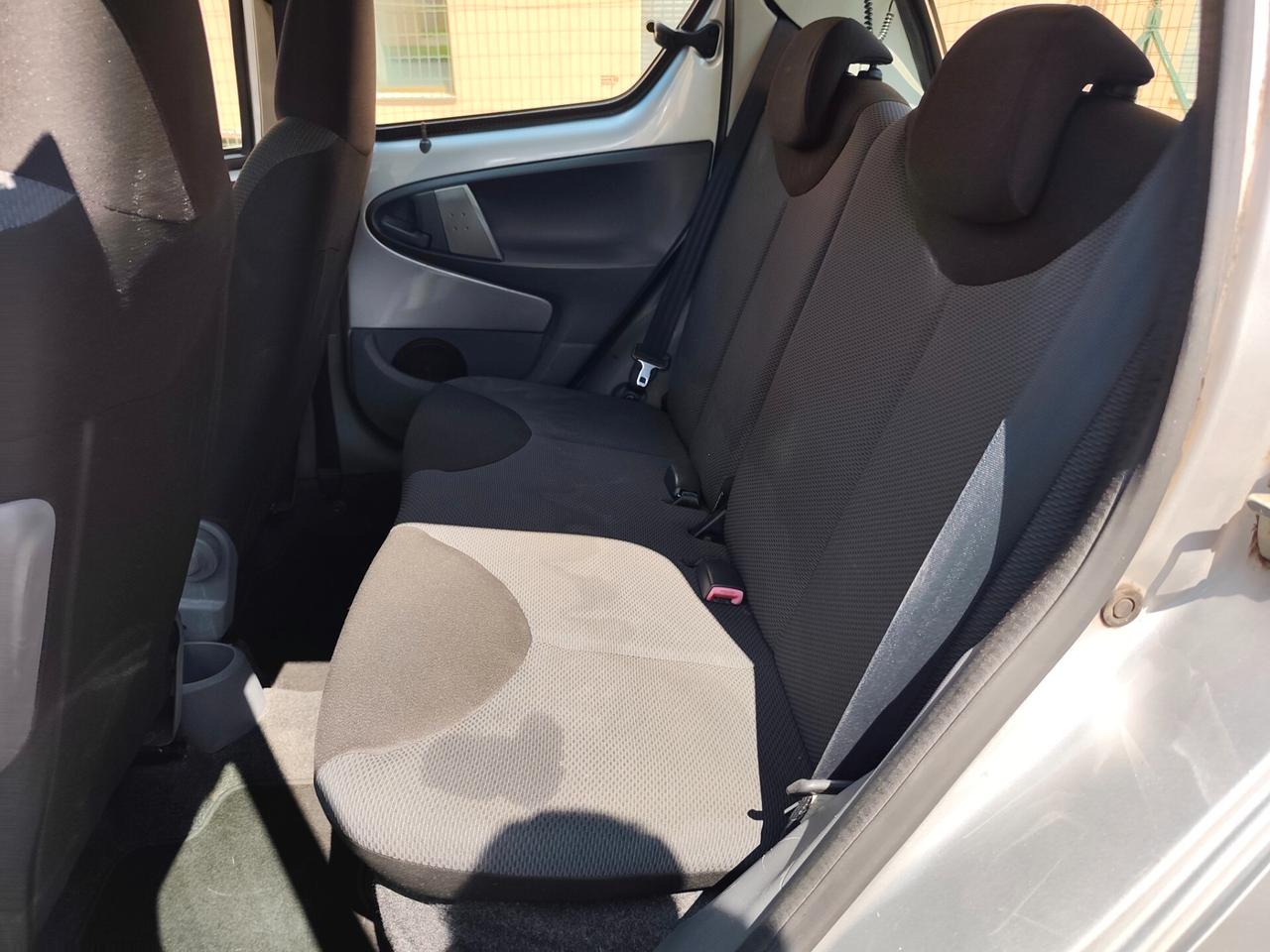 Toyota Aygo 1.0 Benz 5 porte automatica