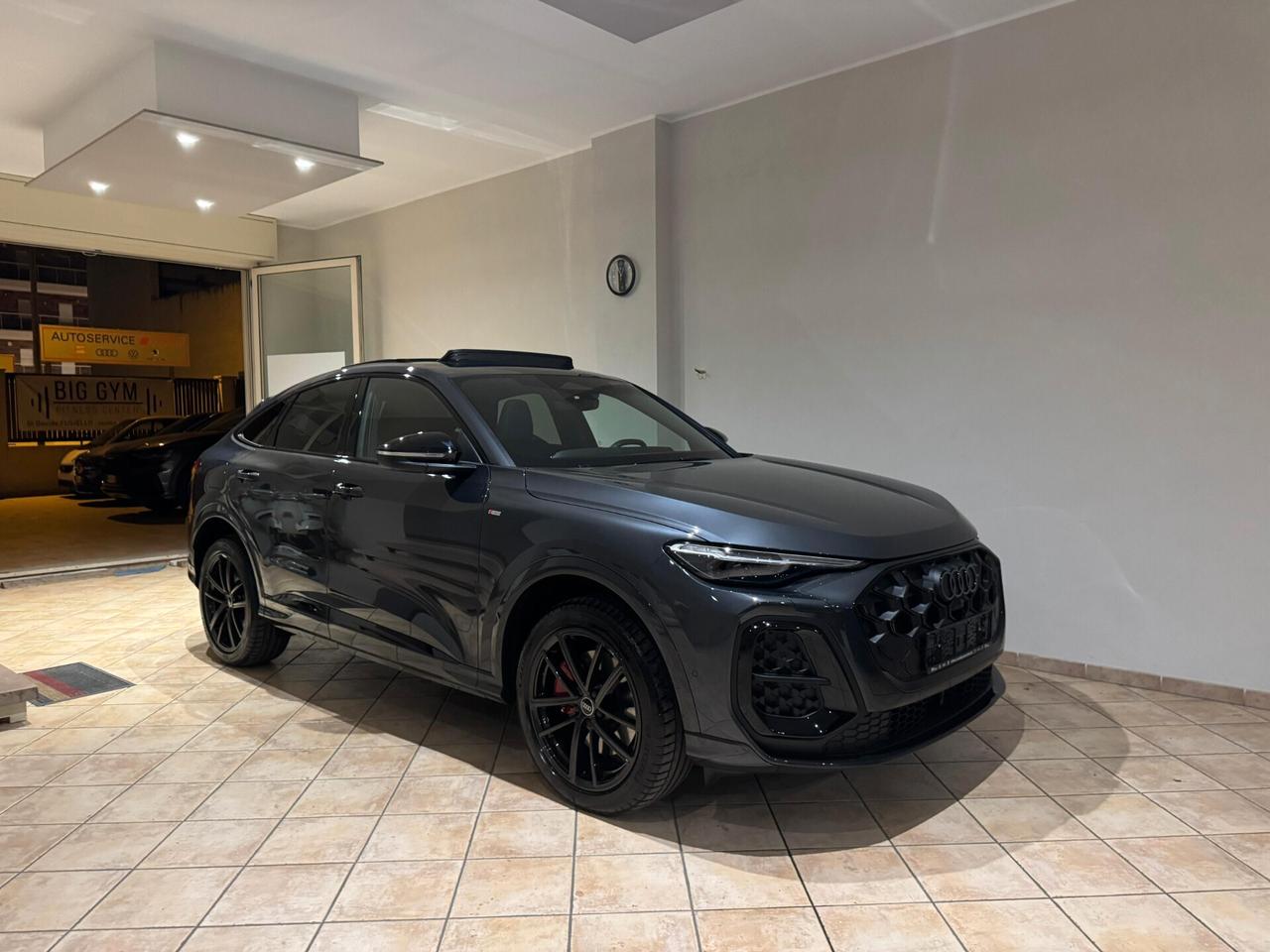 Audi Q5 SPB TDi 150 kW mHEV+ S tronic quattro line edition