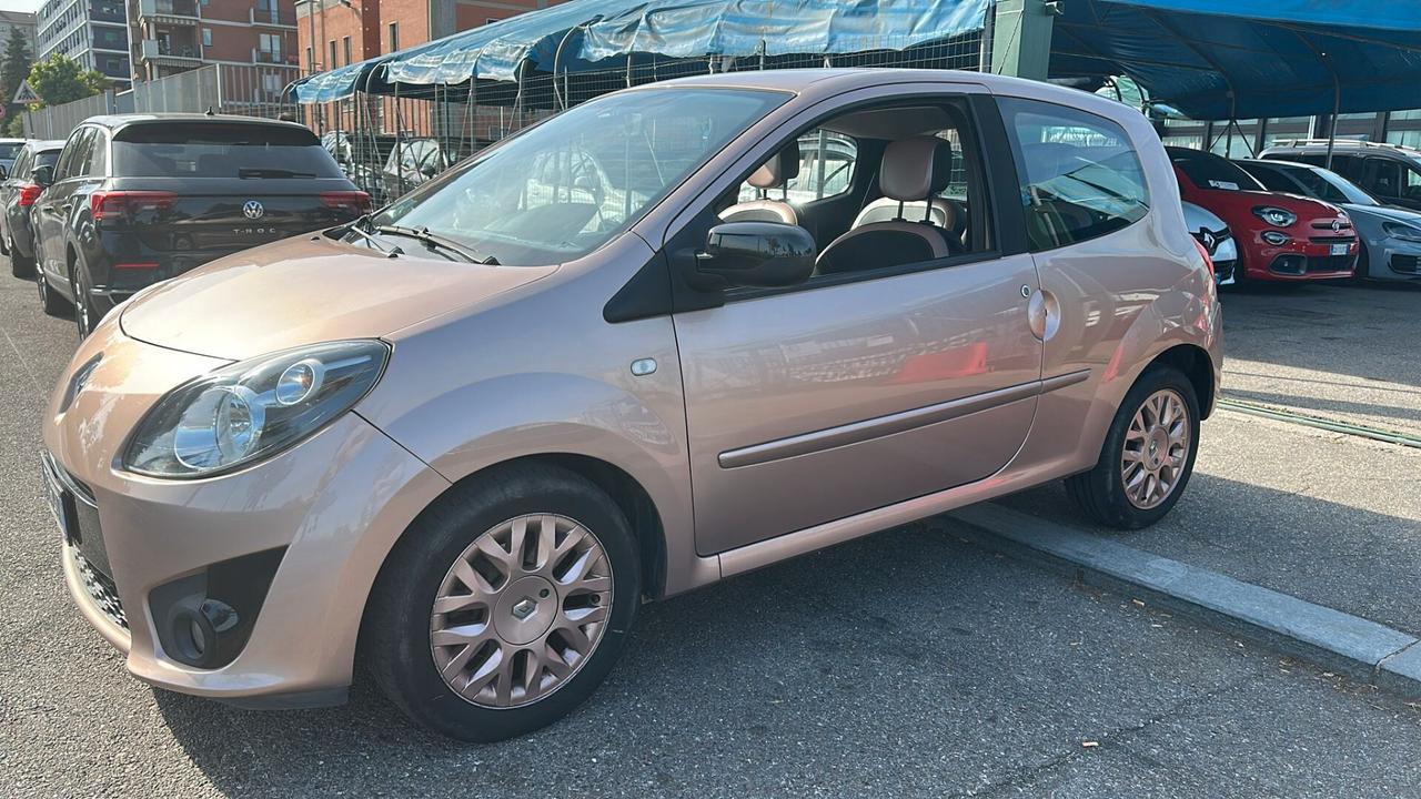 Renault Twingo 1.2 16V LEV Miss Sixty