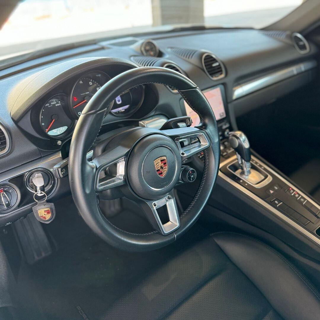 Porsche 718 Cayman 2.0 allestimento GTS