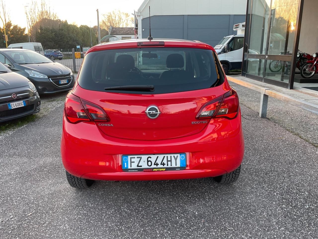 Opel Corsa 1.4 90CV GPL Tech 5 porte NEOPATENTATI