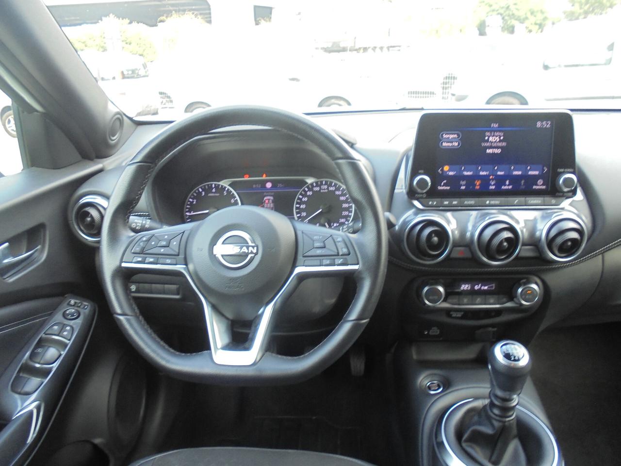 Nissan Juke 1.0 DIG-T 114 CV N-Connecta