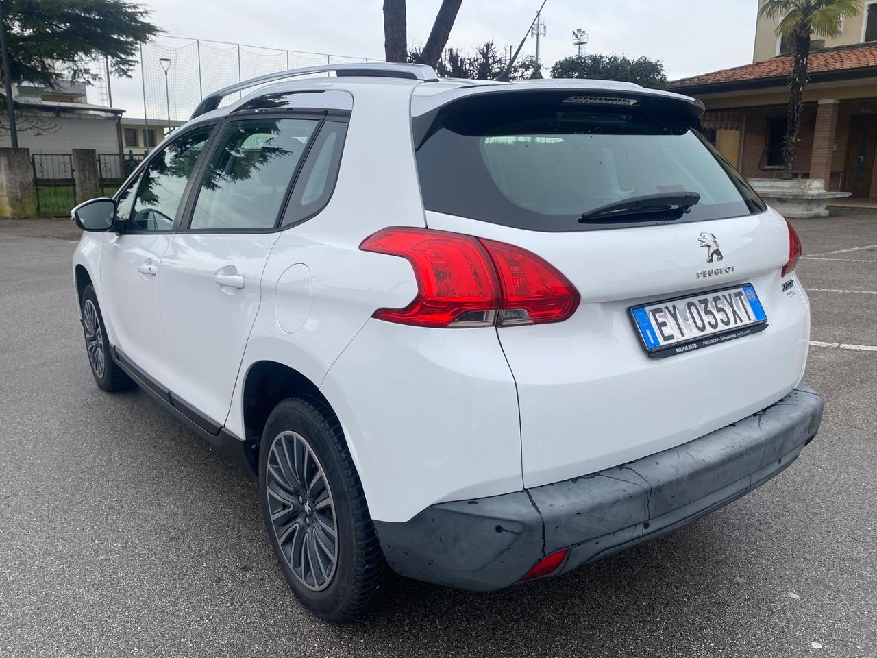 Peugeot 2008 PureTech 82 Active