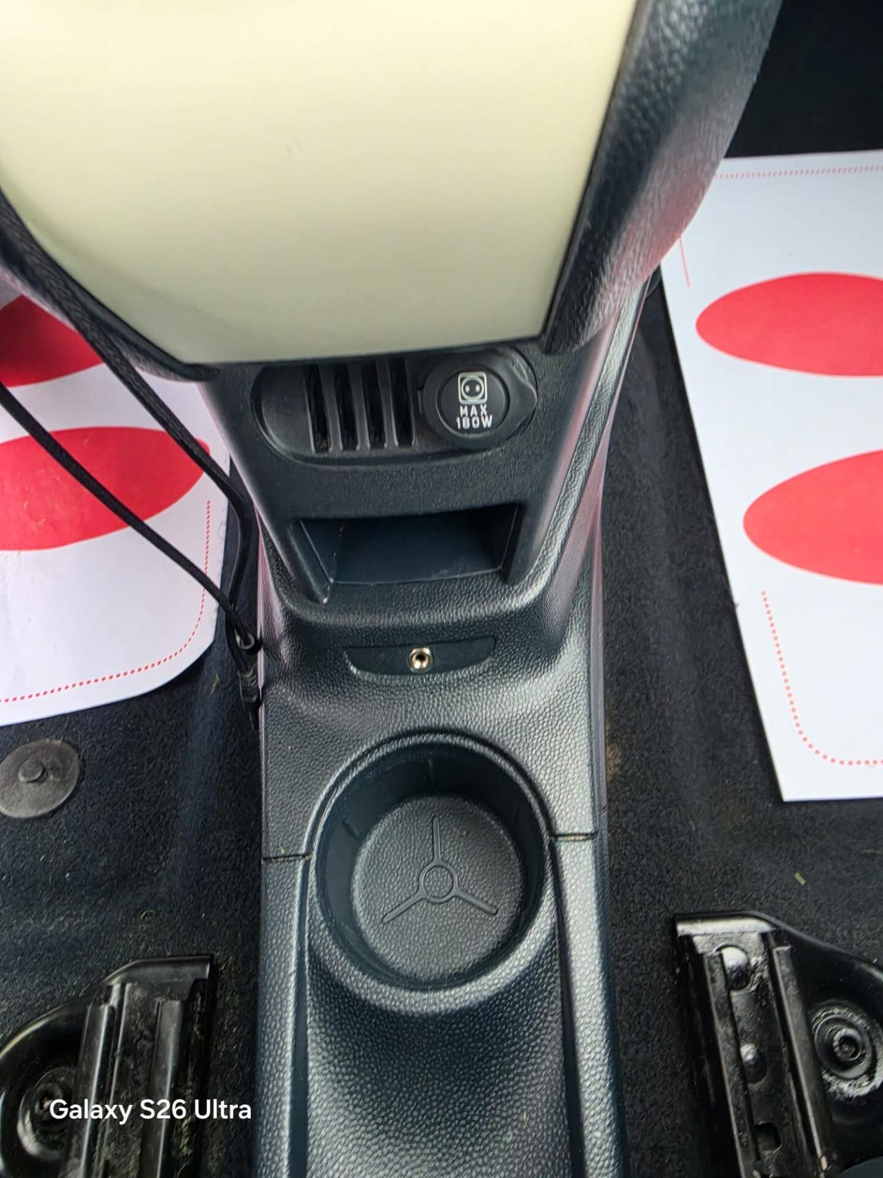 Ford Ka Ka+ 1.2 8V 69CV Titanium