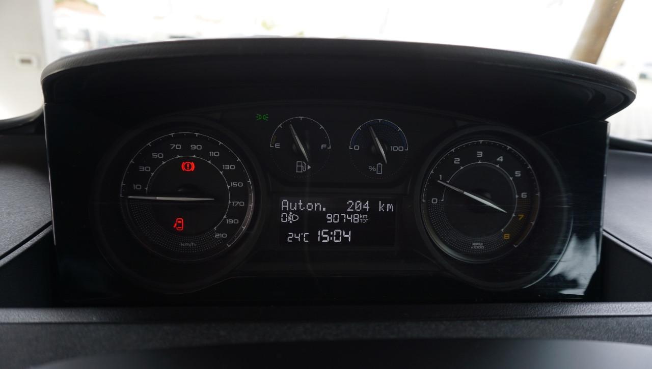 Lancia Ypsilon 1.0 firefly hybrid Silver Plus s&s 70cv