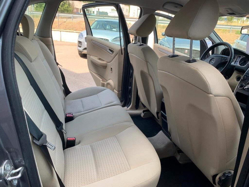 MERCEDES Classe B (T245) B 180 CDI Executive