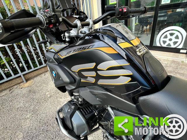 BMW R 1250 GS .