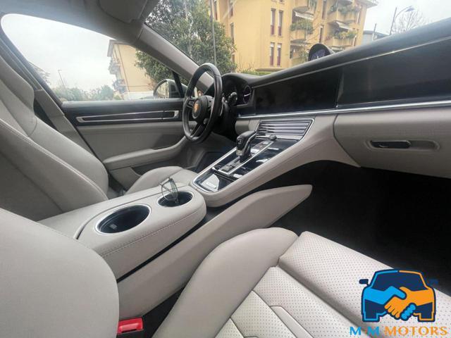 PORSCHE Panamera 2.9 4 Platinum Edition