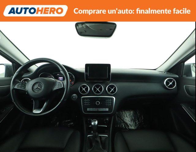 MERCEDES-BENZ A 180 d Sport