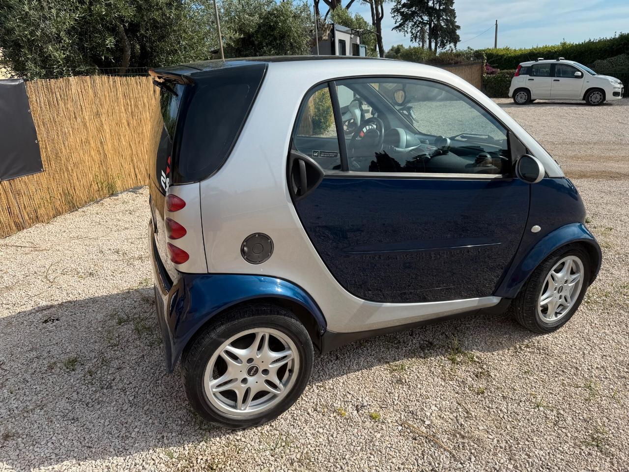 Smart ForTwo 700 coupé pure (37 kW)