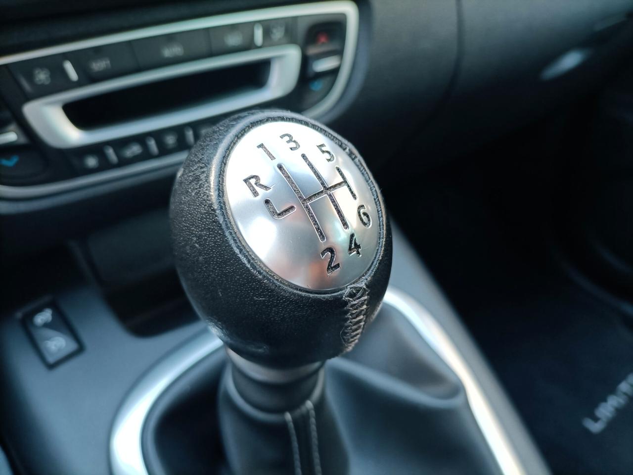 Renault Scenic 7 posti 1.5dCi 110CV Limited