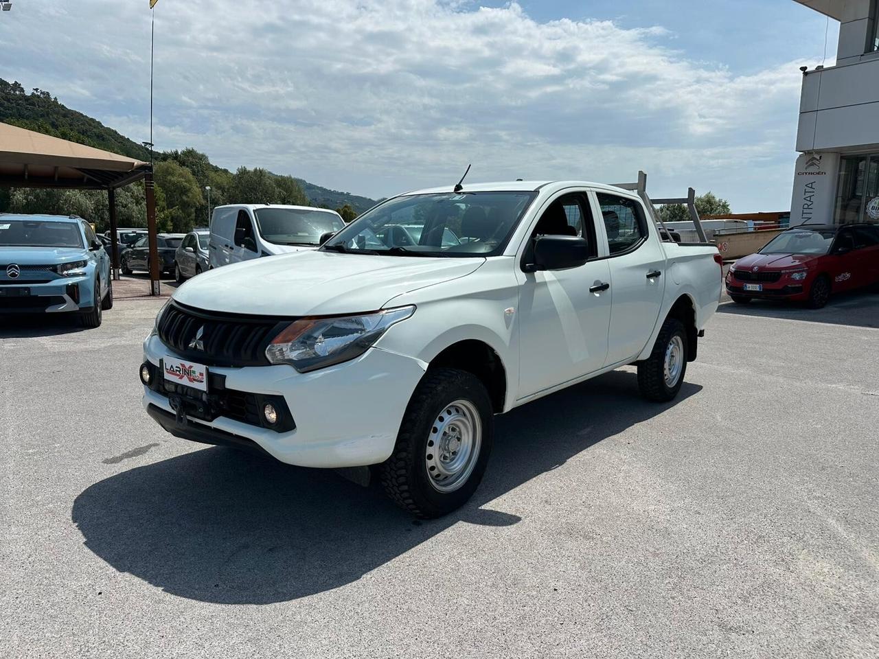 Mitsubishi L200 2.4 DI-D/154CV Double Cab Invite