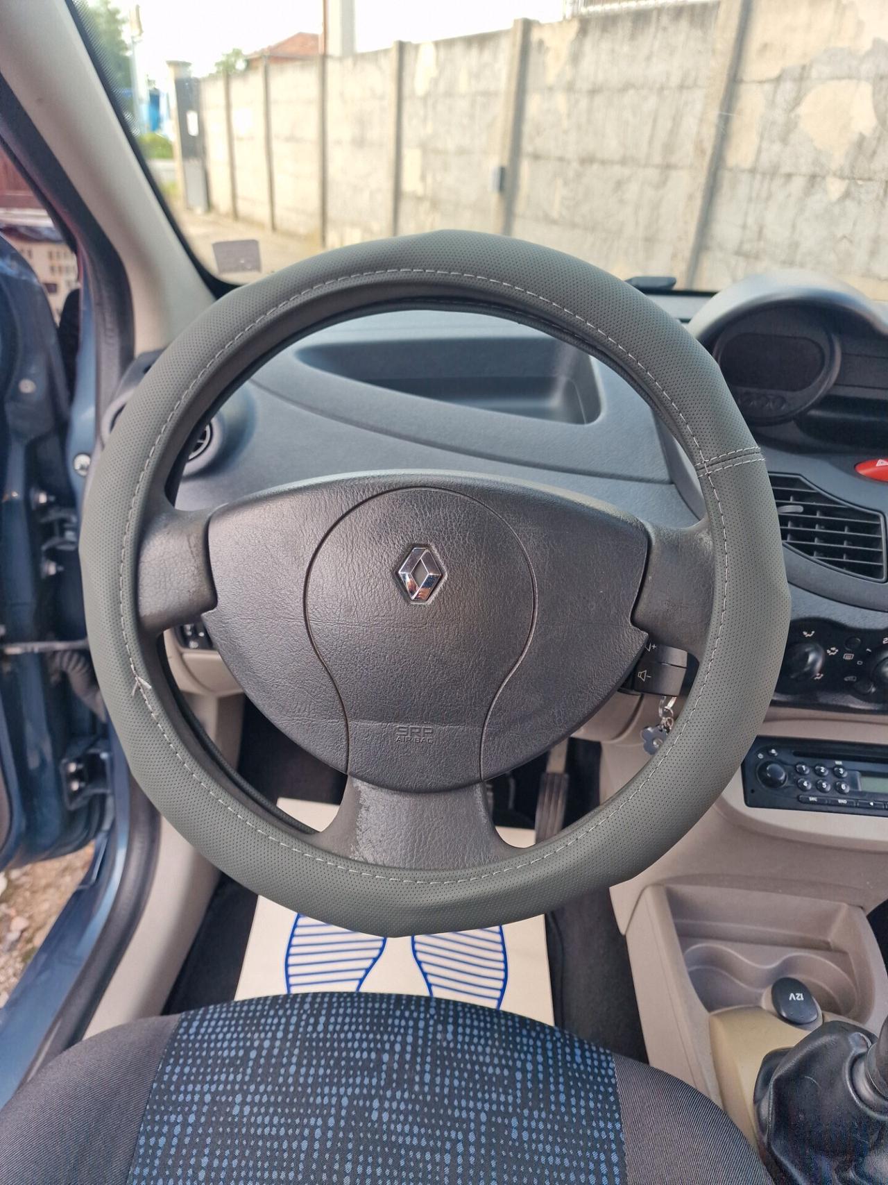 Renault Twingo 1.2 8v distrb/ok , si neopat.