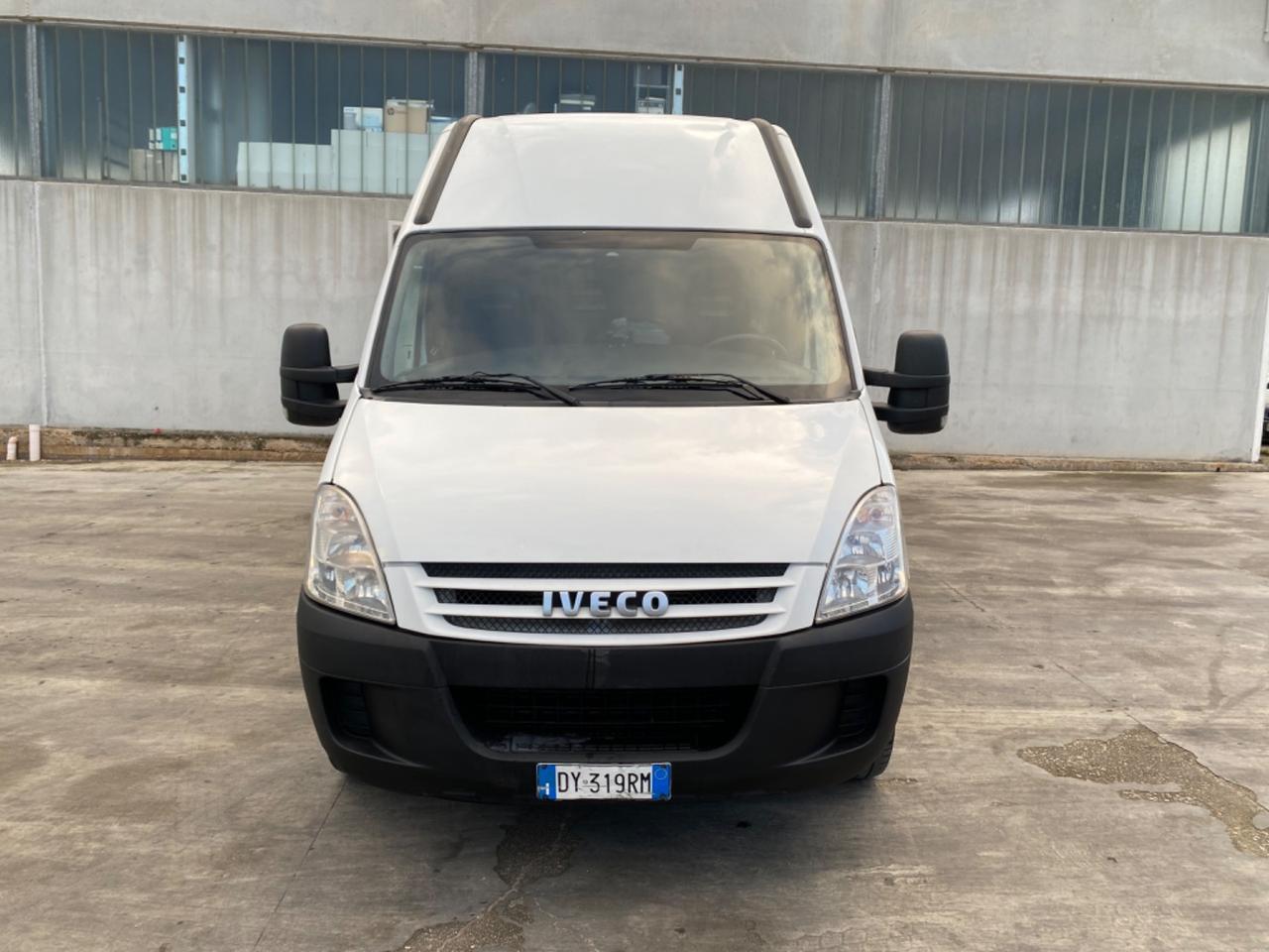 Iveco Daily 35/S/10, TETTO ALTO, PASSO LUNGO, GEMELLATO,Unico propietario