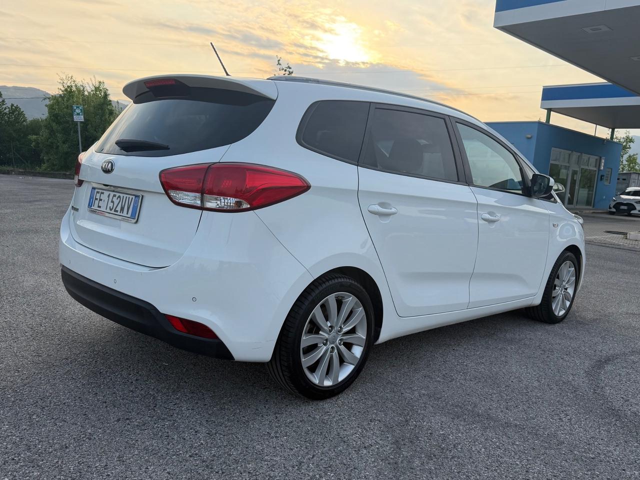 Kia Carens 1.6 GDI Class