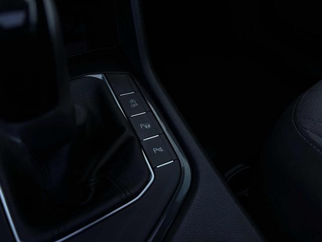 VOLKSWAGEN Tiguan 2.0 TDI 150 CV DSG Elegance TETTO*LED!!
