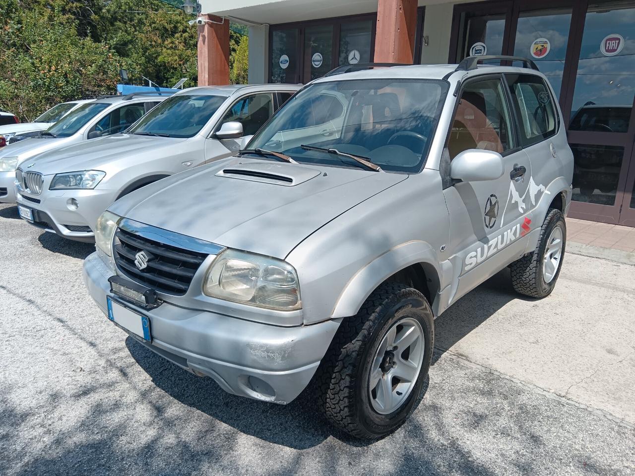 Suzuki Grand Vitara 2.0 TD 4X4 AUTOCARRO 2 POSTI