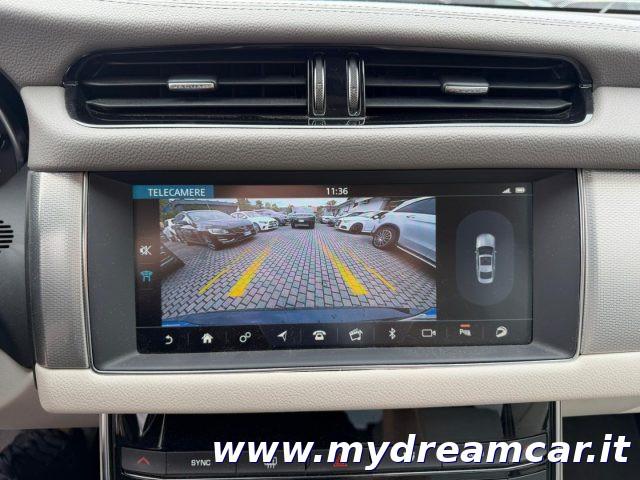 JAGUAR XF 2.0 D 240 CV AWD aut. Prestige