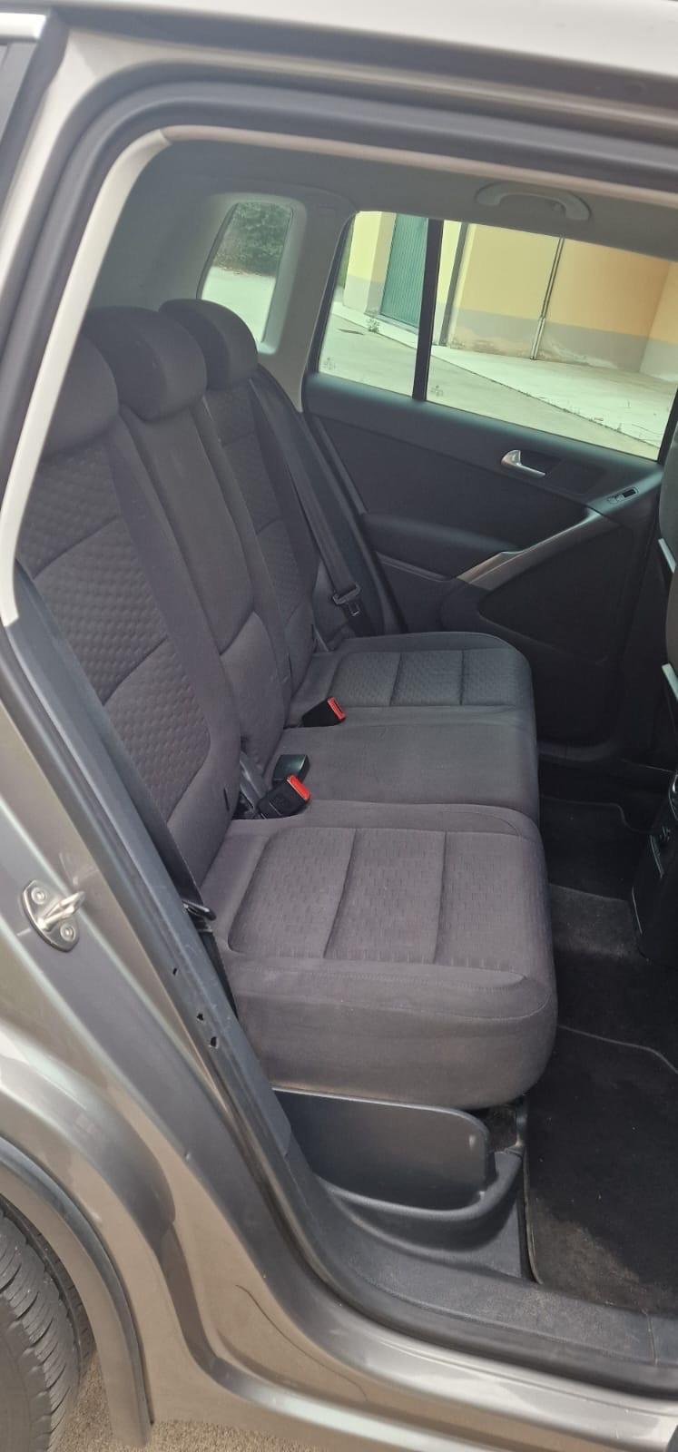 Volkswagen Tiguan 2.0 16V TDI DPF Trend & Fun (18°)