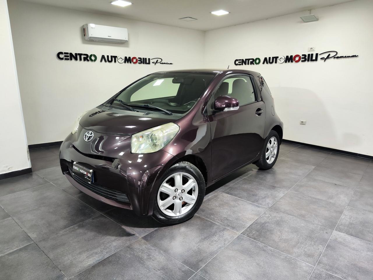 Toyota iQ 1.0 68cv Multidrive Automatica