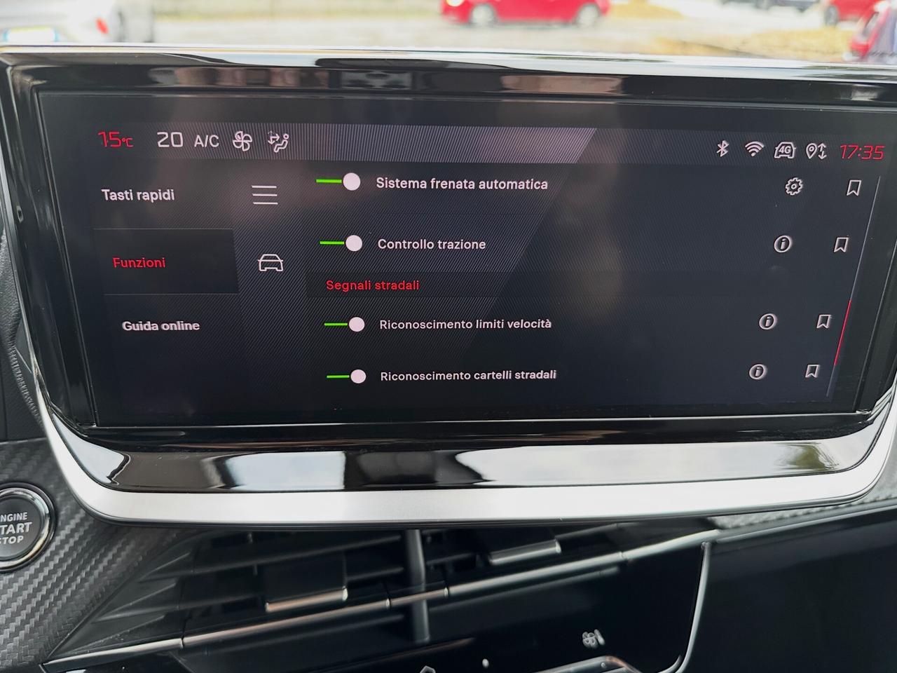 Peugeot 2008 Allure + Camera Pack PREZZO VERO