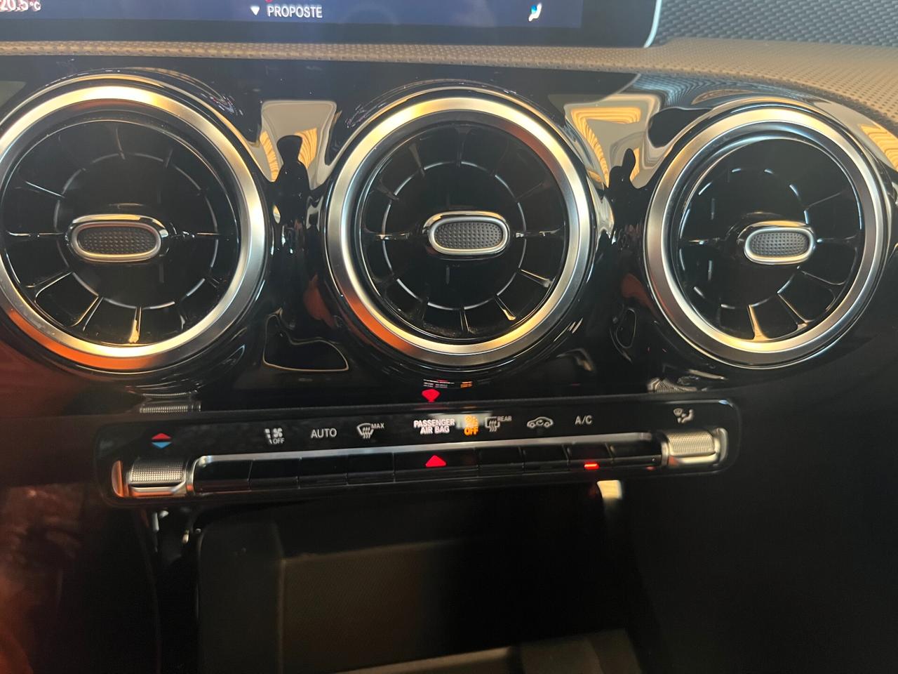 Mercedes-benz A 180 d Automatic Sport ok neopatentati