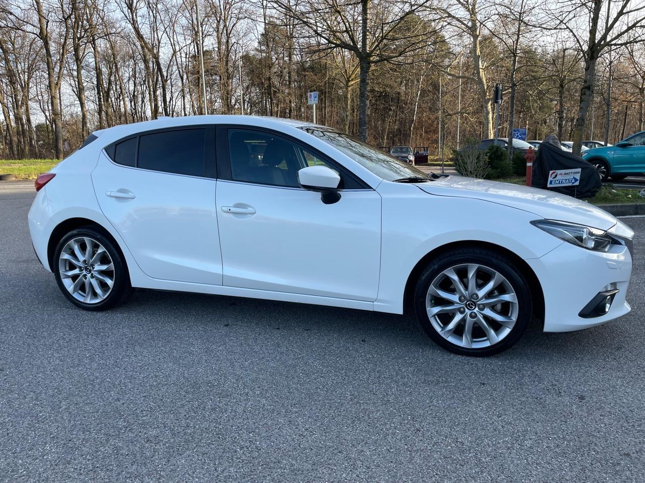 Mazda 3 Mazda3 2.2 Skyactiv-D Exceed