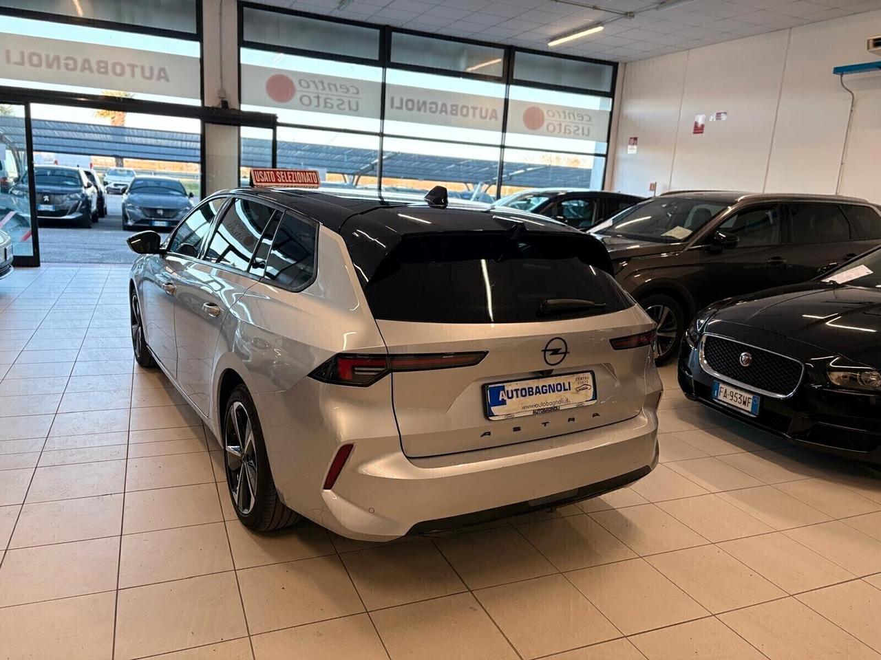 Opel Astra Sports Tourer GS 1.2 Turbo AT8 ST SPOTICAR