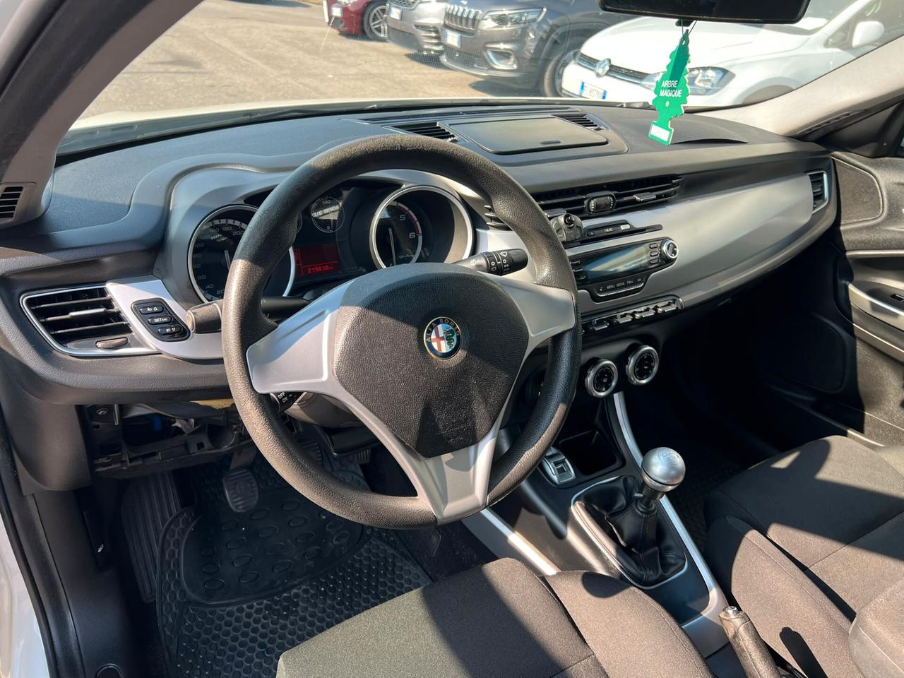 Alfa Romeo Giulietta 1.6 JTDm-2 105 CV Distinctive