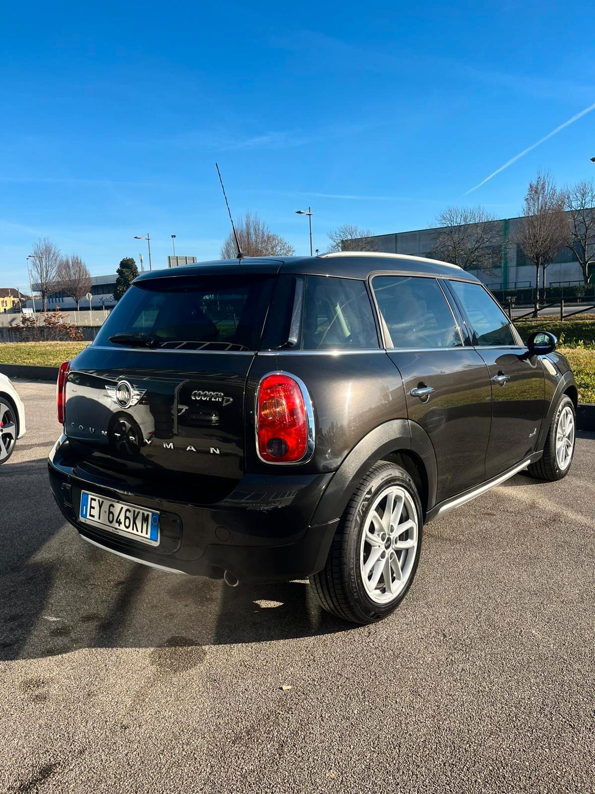 Mini Cooper Countryman D ALL4 Automatica