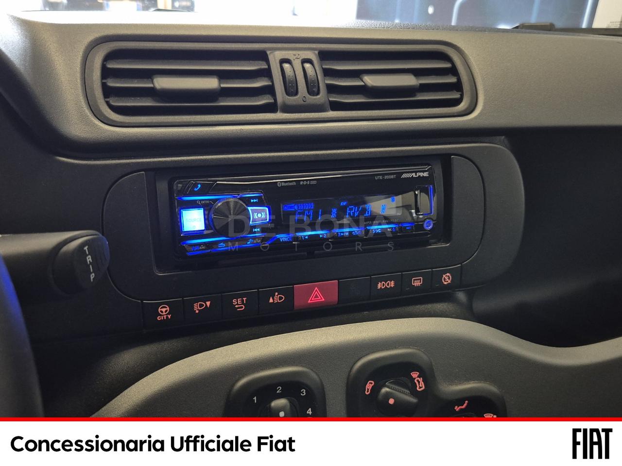 Fiat Panda 1.0 firefly hybrid city cross s&s 70cv