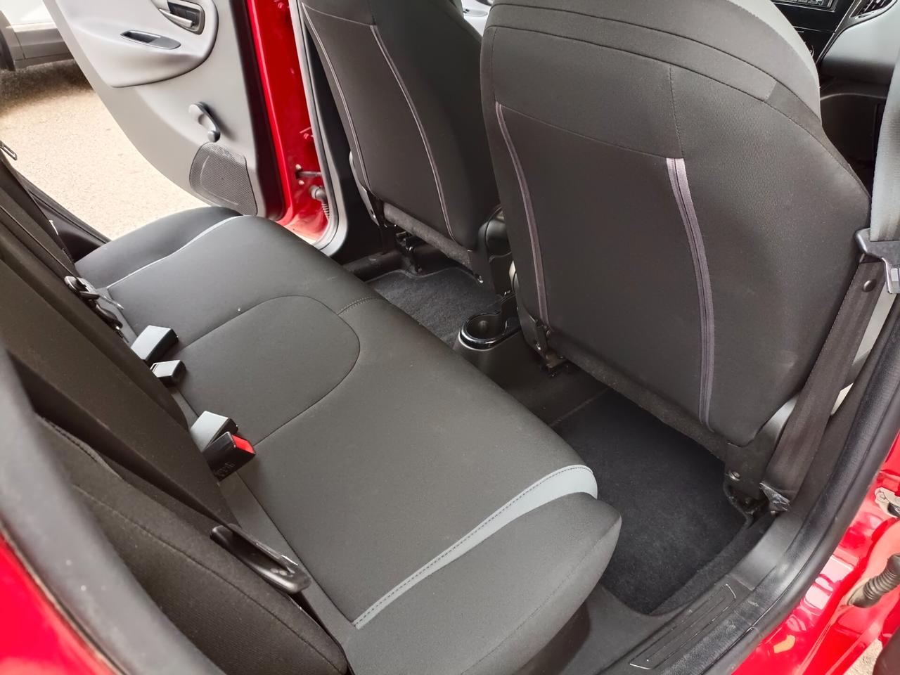 Lancia Ypsilon 1.2 GPL Ecochic Elefantino