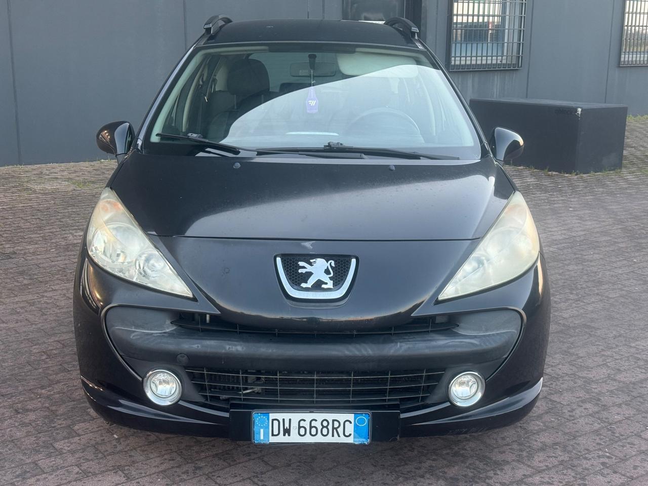 Peugeot 207 1.6 HDi 90CV FAP SW XS Ciel