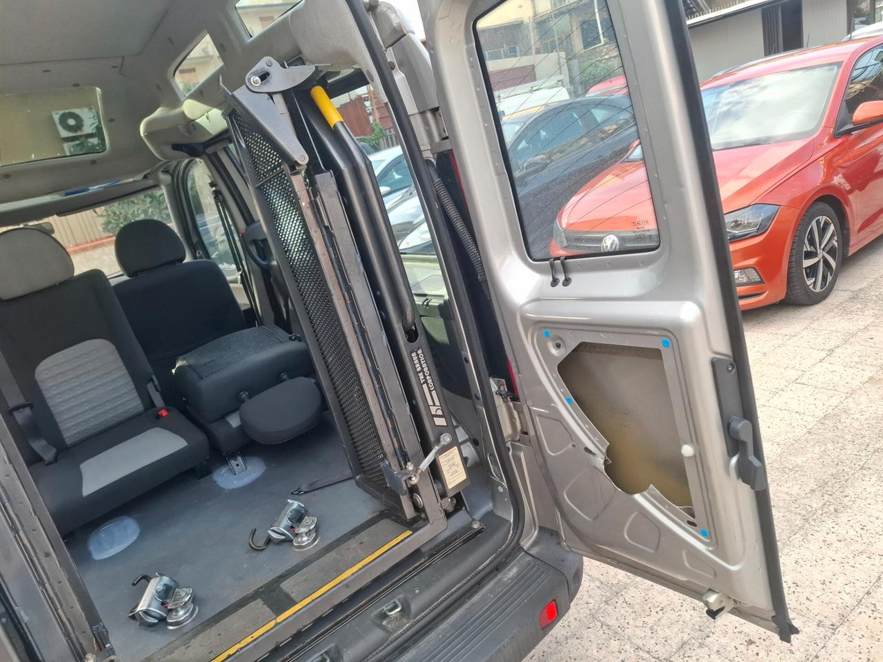 Fiat Doblò - 1.9 JTD disabile