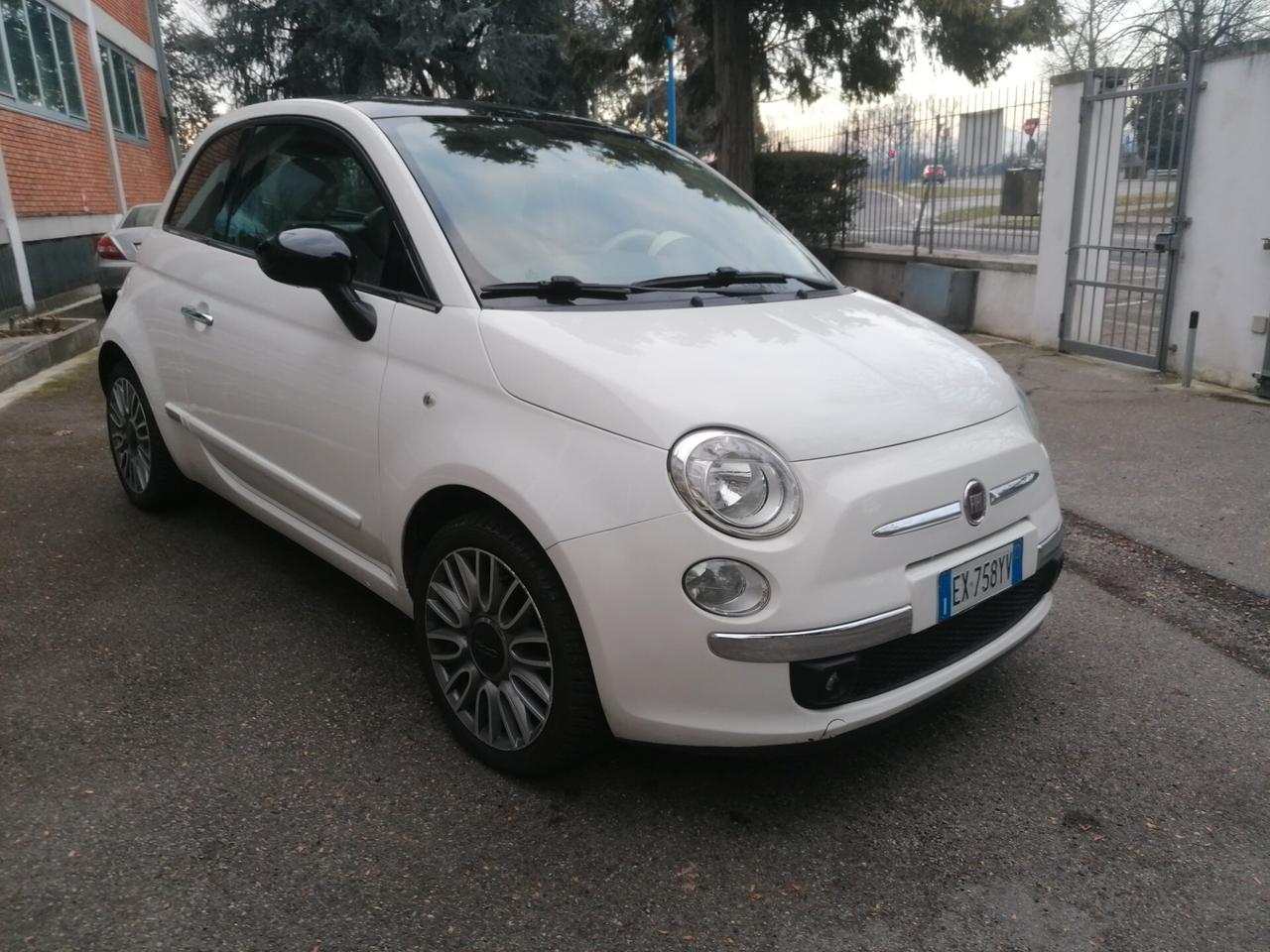 Fiat 500 1.2 Lounge GQ - Neopatentati