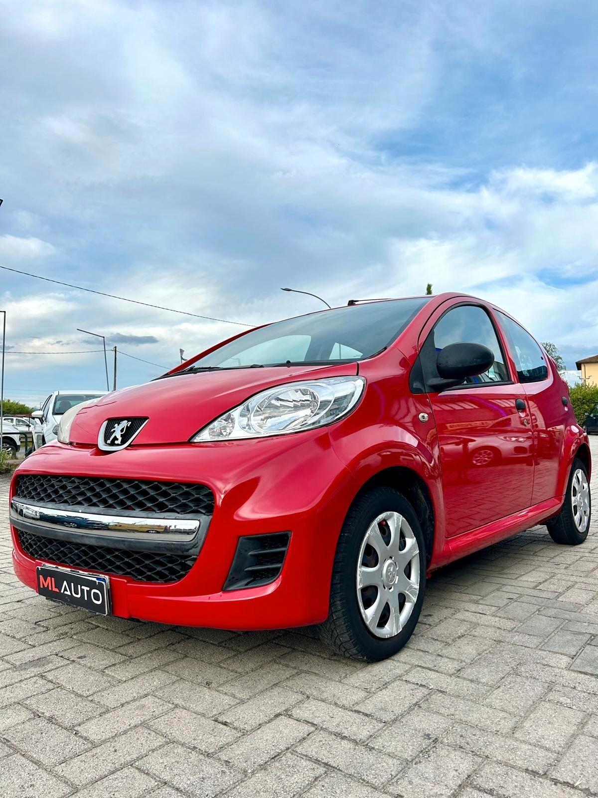 Peugeot 107 1.0 68CV 5P ALLURE (50kw) - ok neopatentato