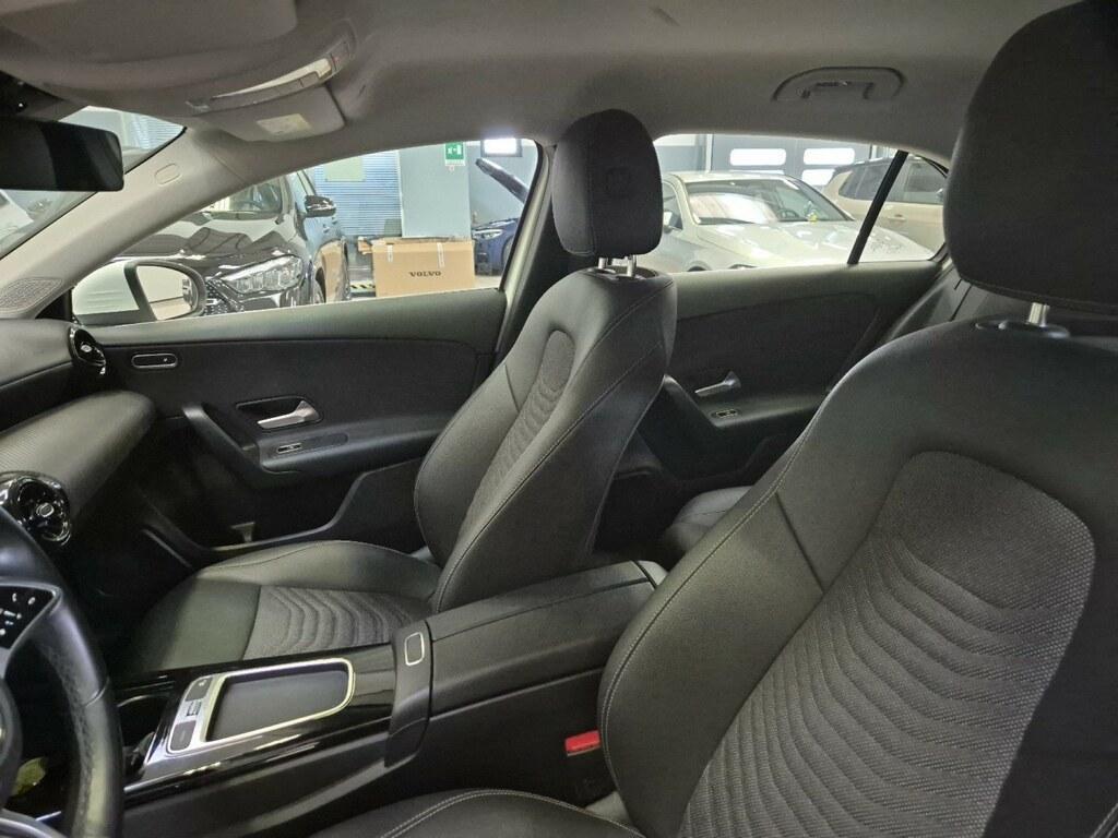 Mercedes Classe A 180 180 D Advanced 8G-DCT