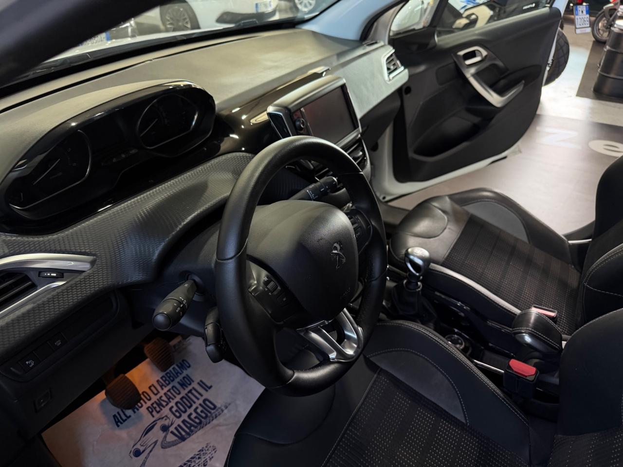 Peugeot 2008 BlueHDi 100 S&S Allure
