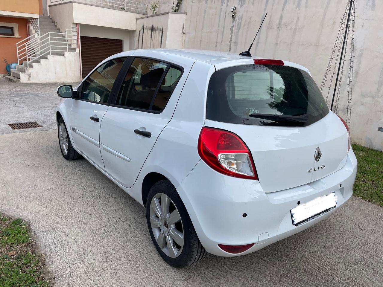 Renault Clio 1.2 16V TCE 100CV 5 porte 20th Anniversario