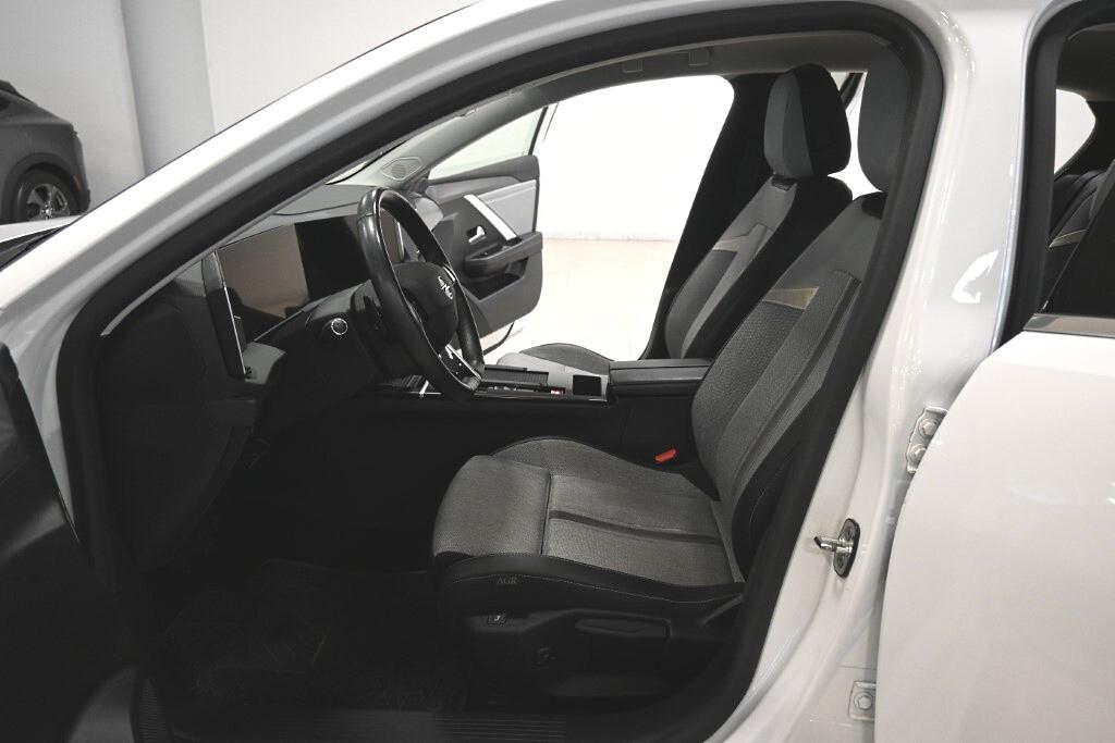 Opel Astra 1.5 Turbo 130 cv Business Elegance aut.