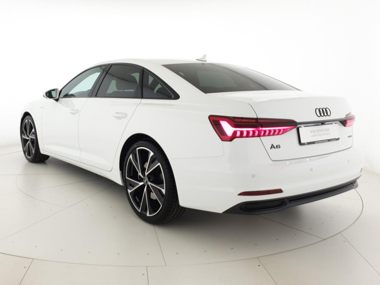 45TDI 245CV quattro S tronic Business Sport