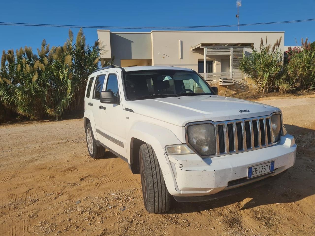Jeep Cherokee 2.8 CRD DPF Limited Auto