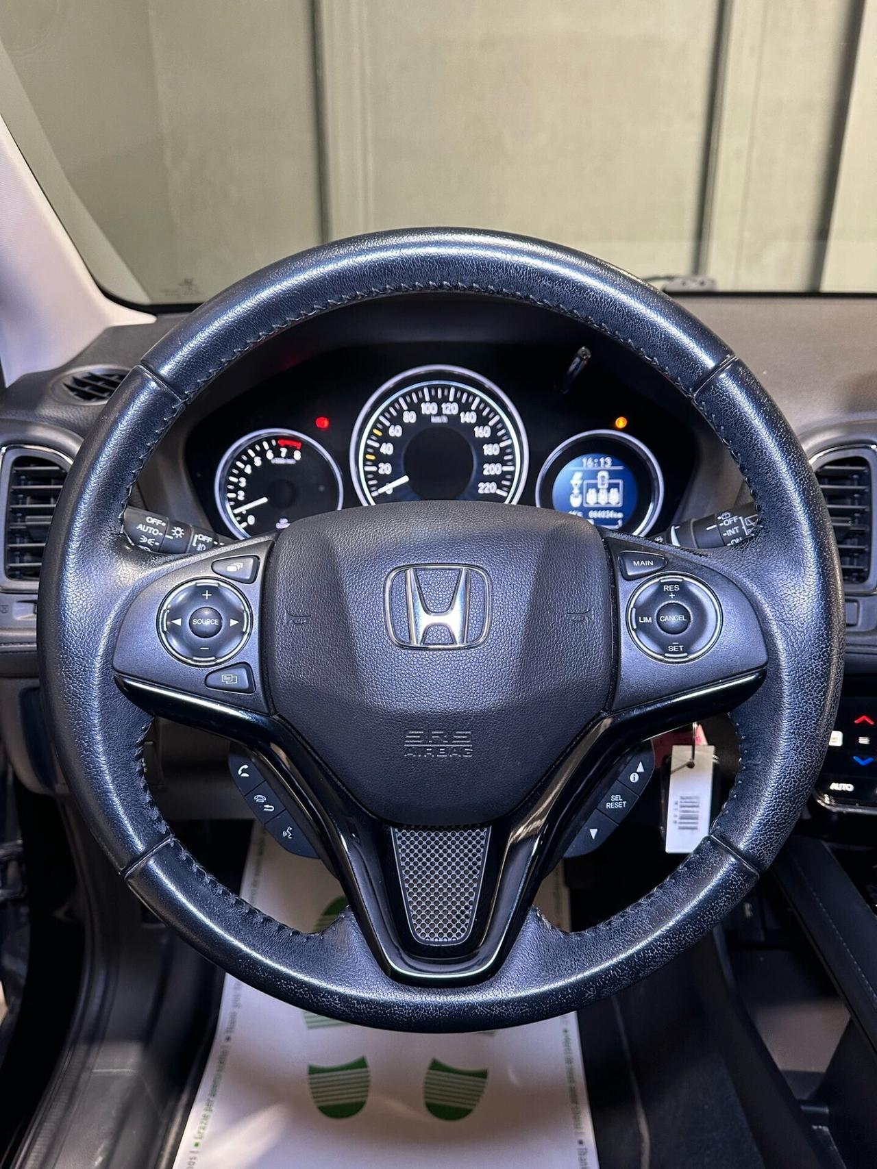 Honda HR-V 1.5 i-VTEC Executive Navi ADAS