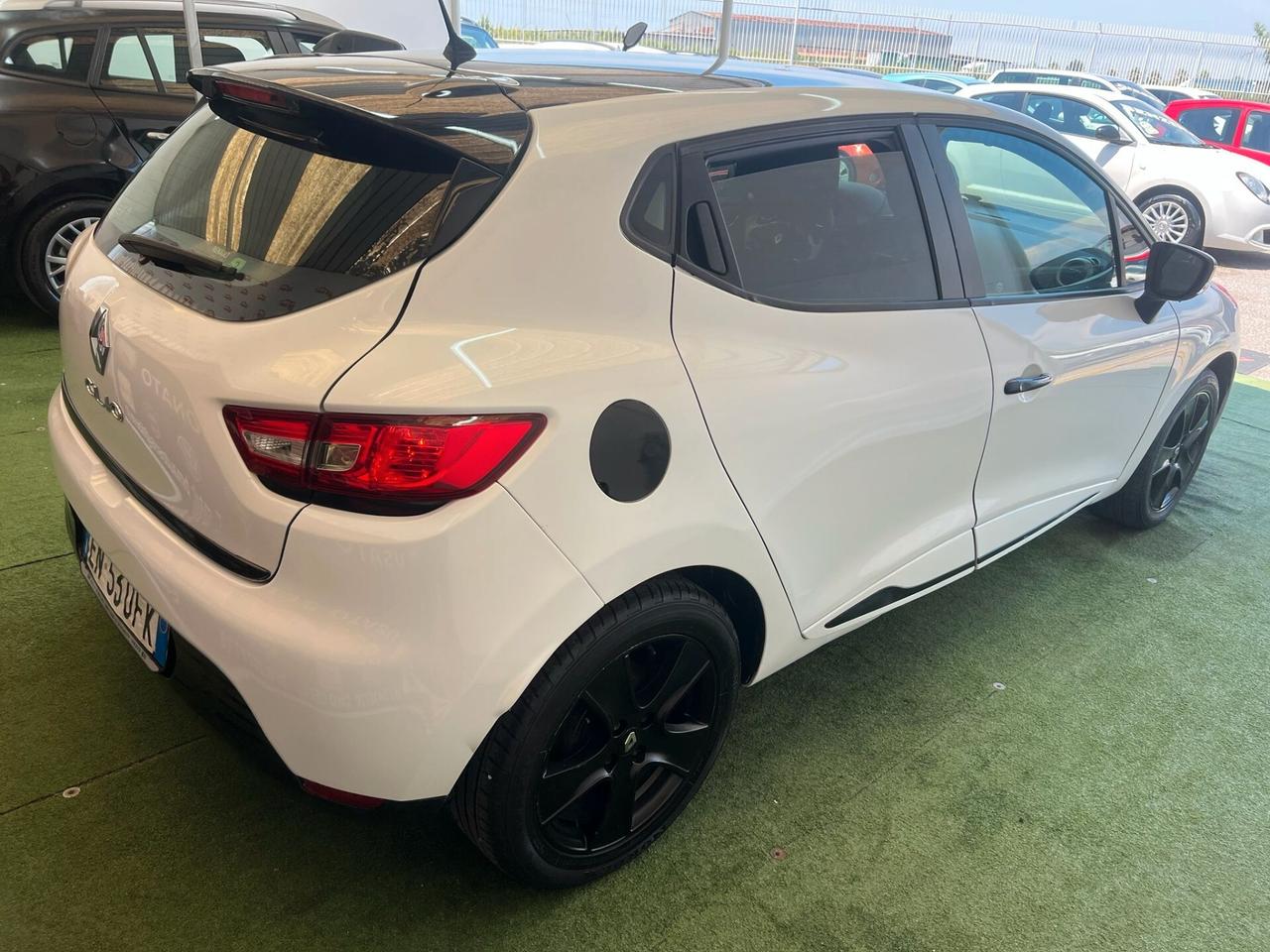 RENAULT CLIO 1.2 BENZINA/GPL 75CV