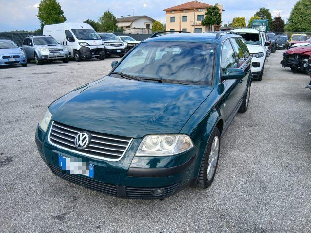 VOLKSWAGEN Passat 1.9 TDI/130 CV Var. Automatica