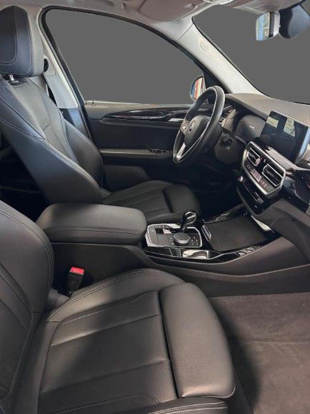 BMW X3 sDrive18d 48V