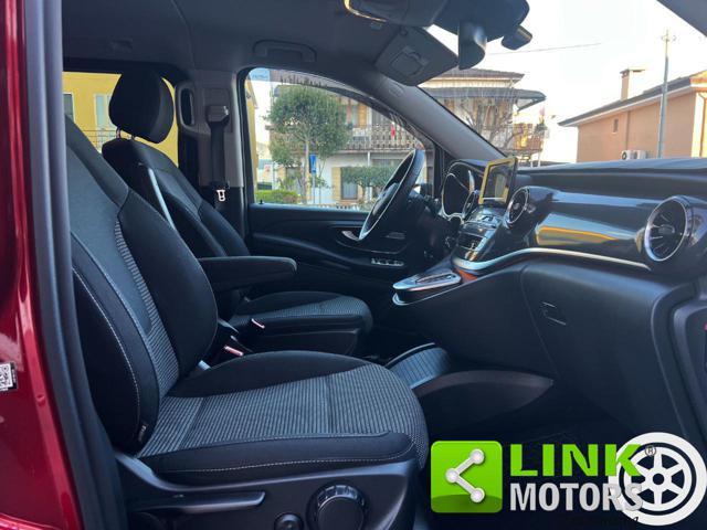 MERCEDES-BENZ V 220 d Automatic Sport Compact Night Edition