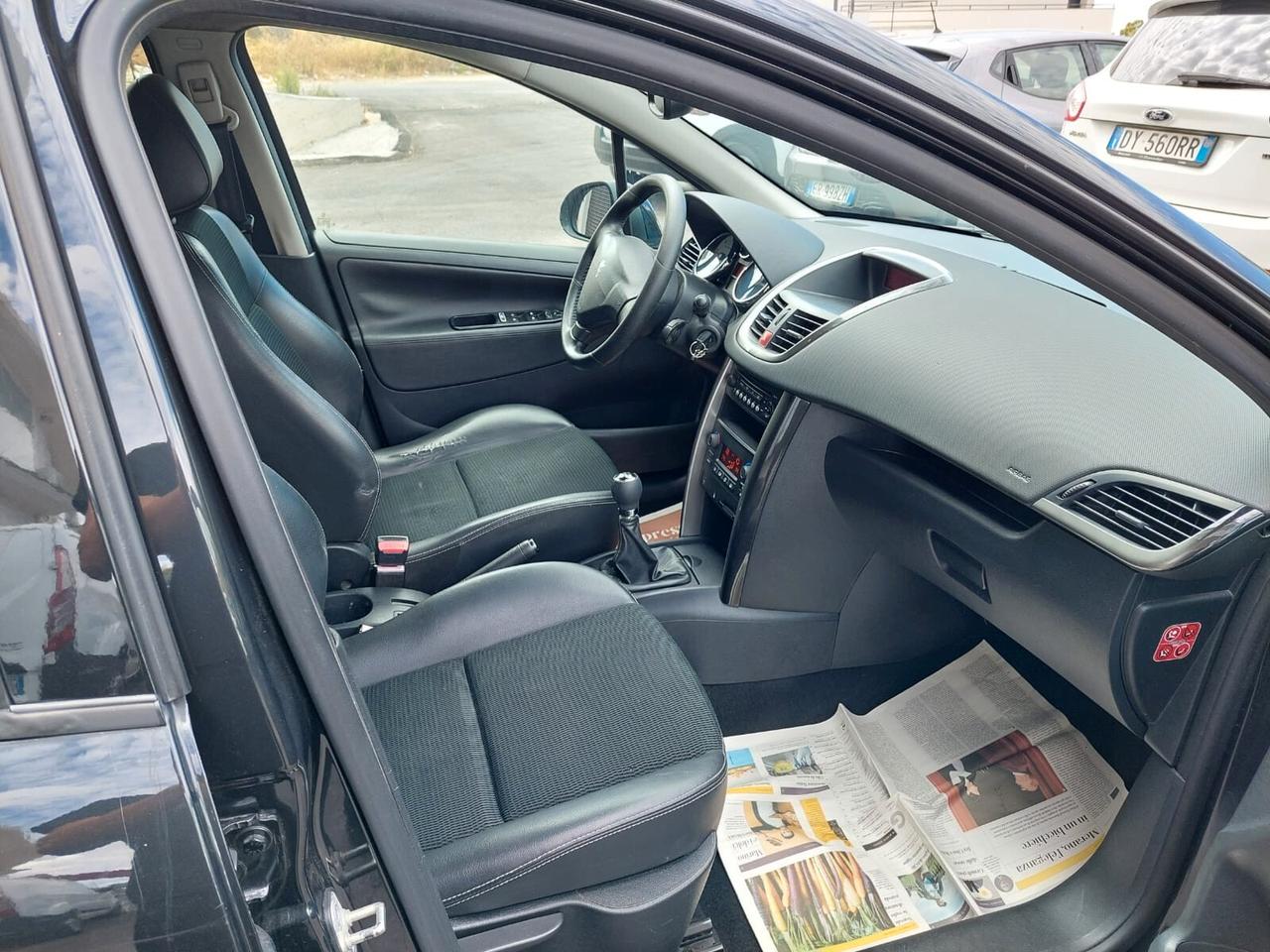 Peugeot 207 1.6 8V HDi 93CV 3p. Allure