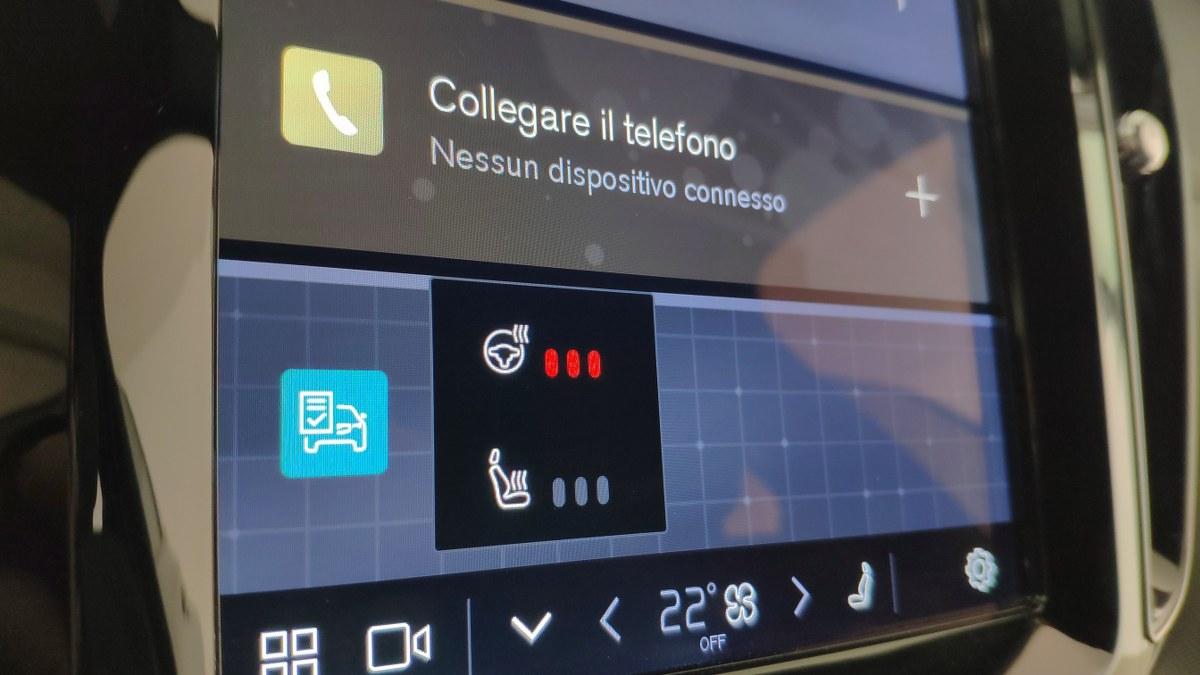 VOLVO Xc60 B5 Mild Hybrid Awd Automatico Plus Dark